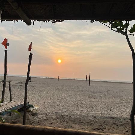 Gokarna Vibes Hotel ภายนอก รูปภาพ