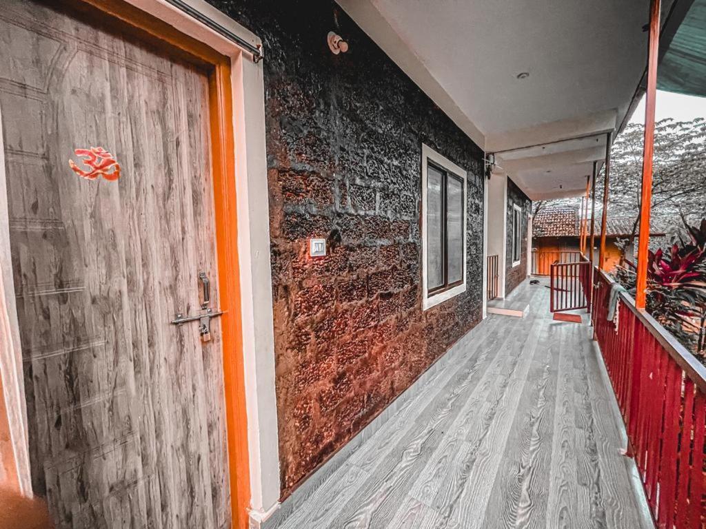Gokarna Vibes Hotel ภายนอก รูปภาพ